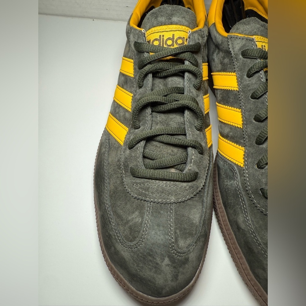 🔥RARE Adidas Handball Spezial Night Cargo Tribe Yellow Adidas - Picture 11 of 16